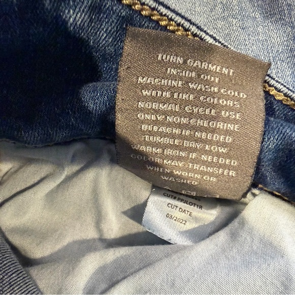 Torrid Feel The Fit Distressed Skinny Jeans Light Wash 24R Plus - Picture 10 of 10